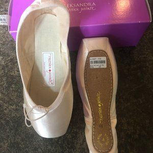 Ballet Pointe Shoes - Aleksandra